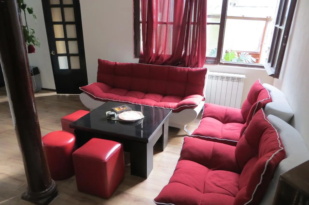 Marco Polo Hostel location